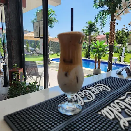 Grand Bahia Relaxury Rezort Costineşti